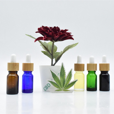 زيوت القنب CBD المواد الخام النفط CBD مواصفات المنتجات 5 ٪ -30 ٪ لقلق الاسترخاء